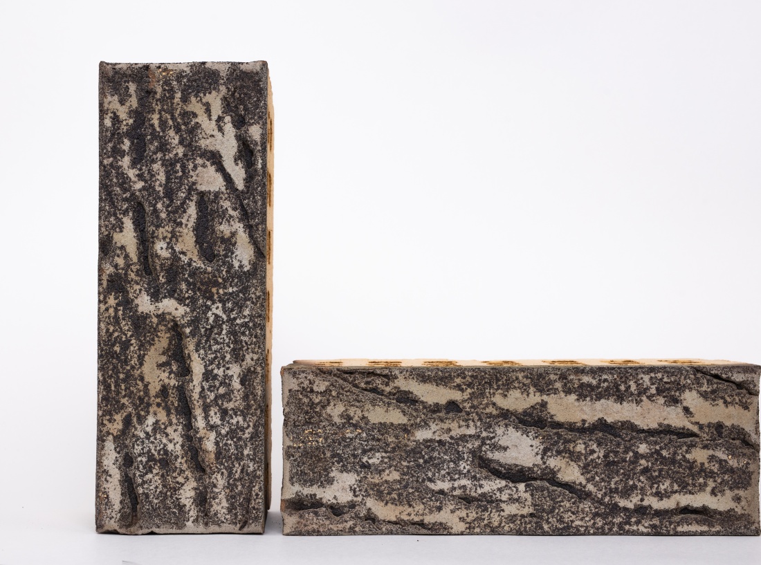 КИРПИЧ УТОЛЩЕННЫЙ ЛИЦЕВОЙ ГРАФИТ